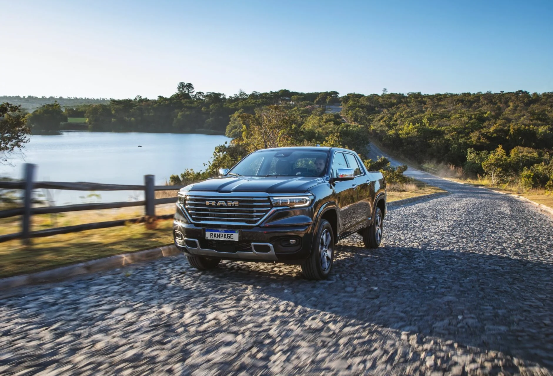 Ram Rampage Laramie em imagem real