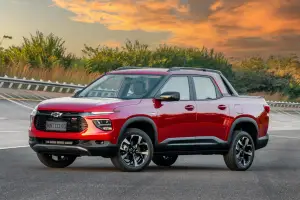 Chevrolet Montana RS traseira