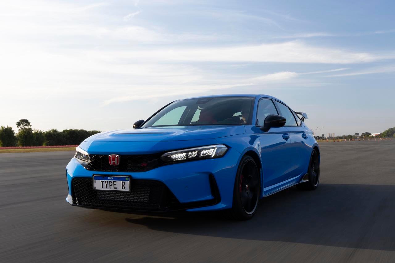 Honda Civic Type R em movimento