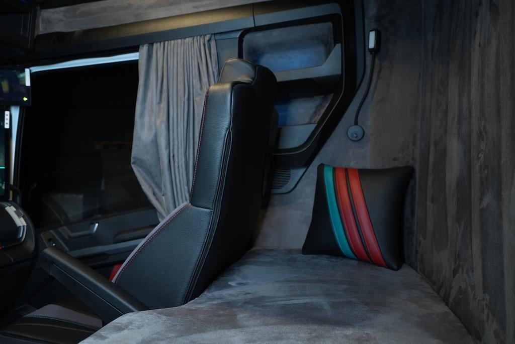 Interior da cabine leito do BYD ETT 44