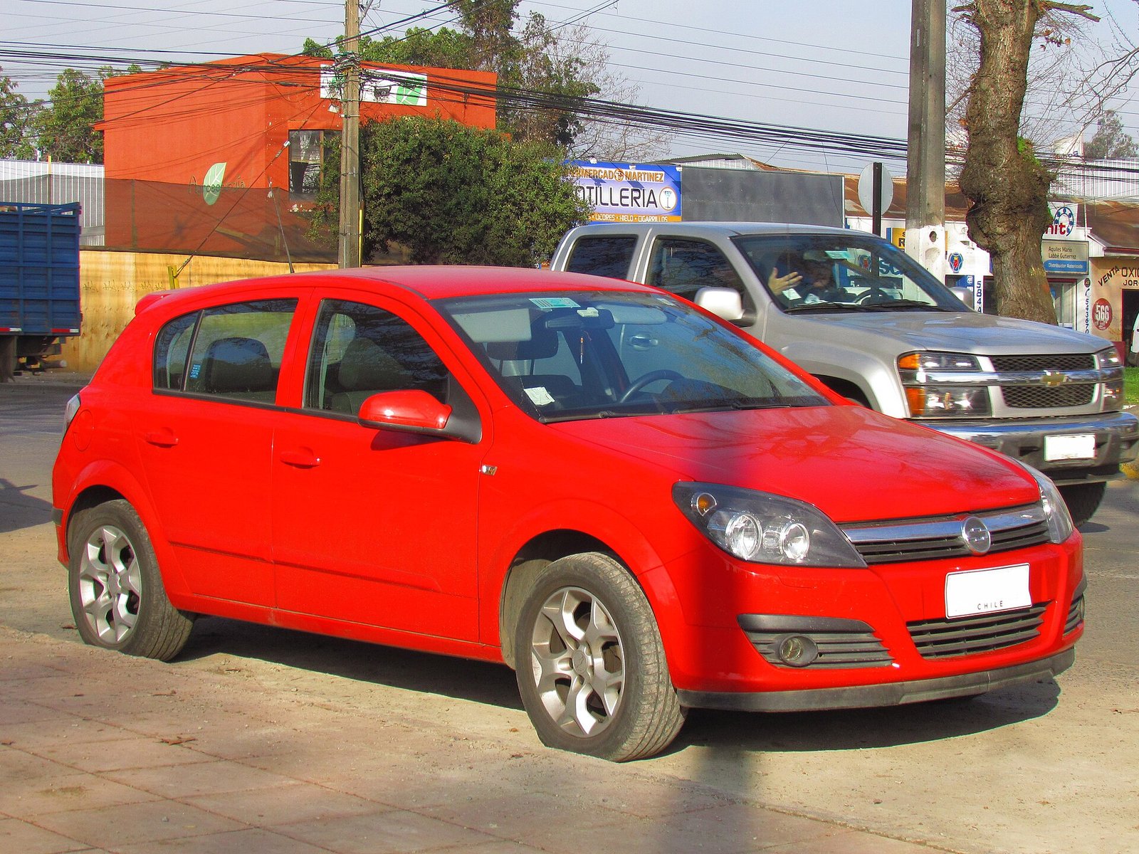 Chevrolet Astra 2007 da mesma geração do Astra 2.0 citado