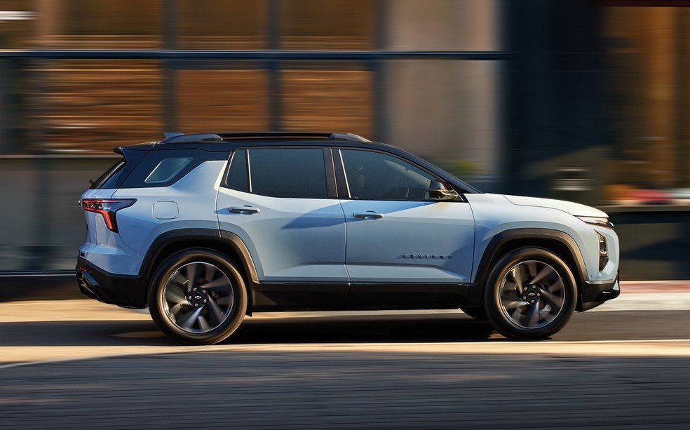 Chevrolet Equinox Turbo visto de lado