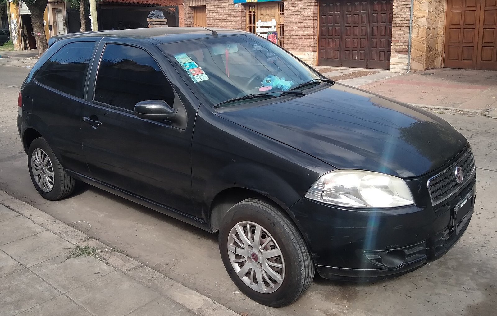 Fiat Palio 2009 da mesma geração do Palio Fire 1.0 citado