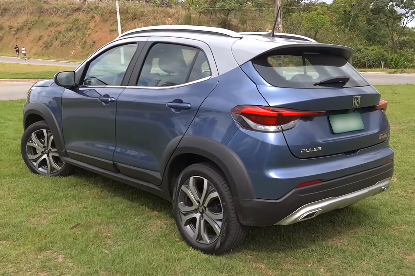 Fiat Pulse em vista traseira