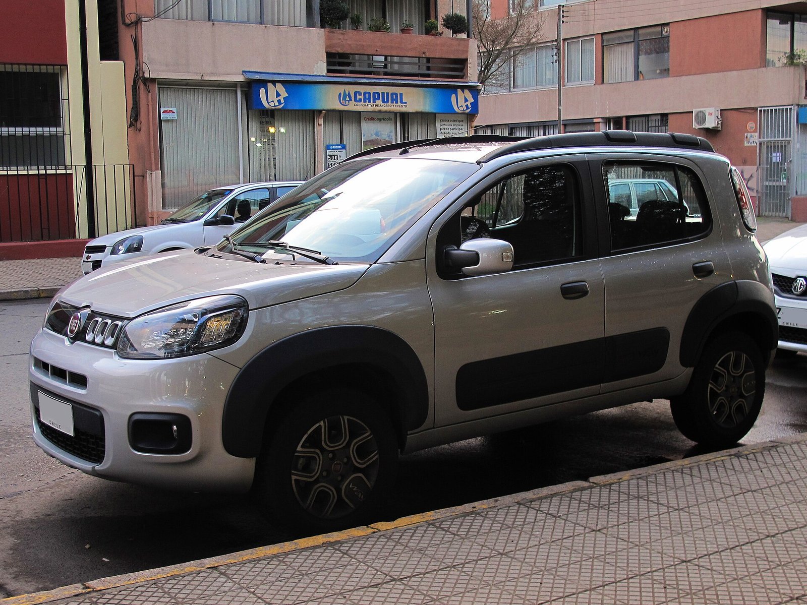 Fiat Uno Way 1.4 2015 em vista externa