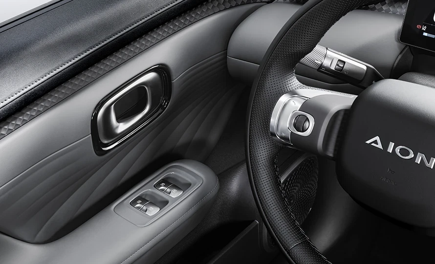 GAC Aion UT em detalhe de carroceria