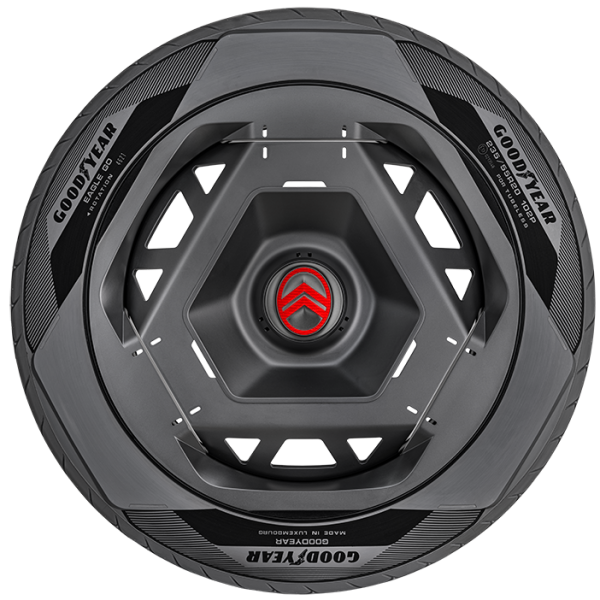 Vista lateral do pneu conceito Goodyear Eagle GO