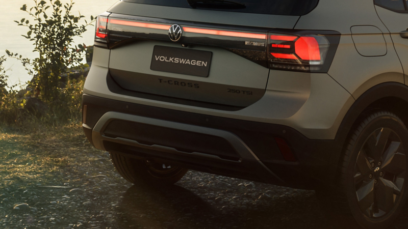 Traseira do Volkswagen T-Cross em imagem oficial da Volkswagen Brasil