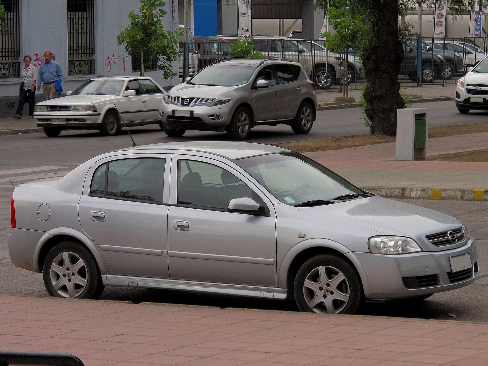Chevrolet Astra 2005 pode tracionar reboque? O que diz o manual — veículo exato: Chevrolet Astra