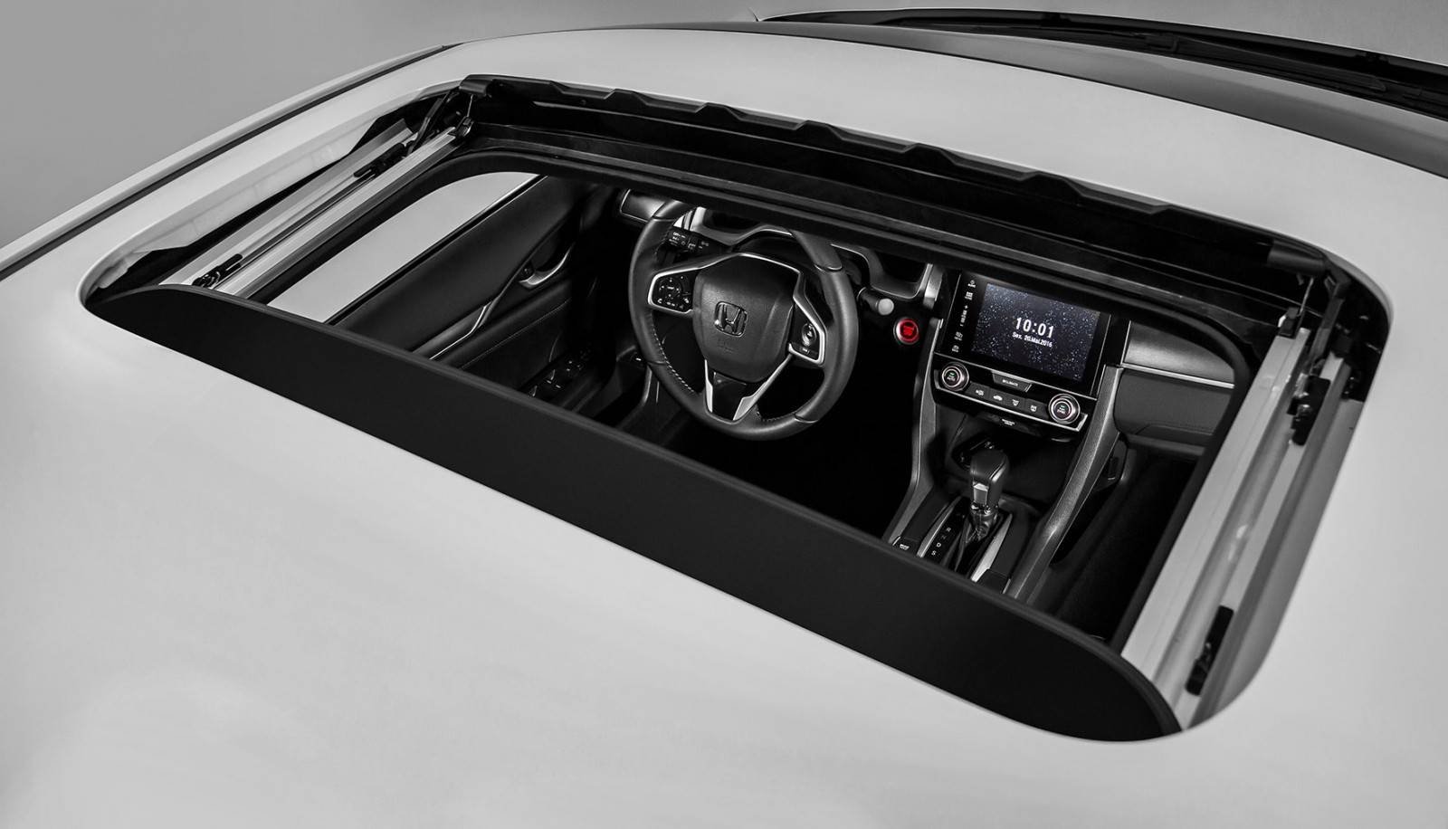 Honda Civic Touring G10 2017 brasileiro, equipamentos