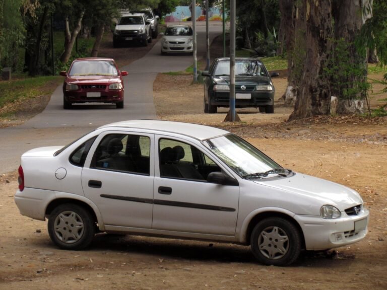 Chevrolet Corsa Classic 1.6 GL Sedan 2005
