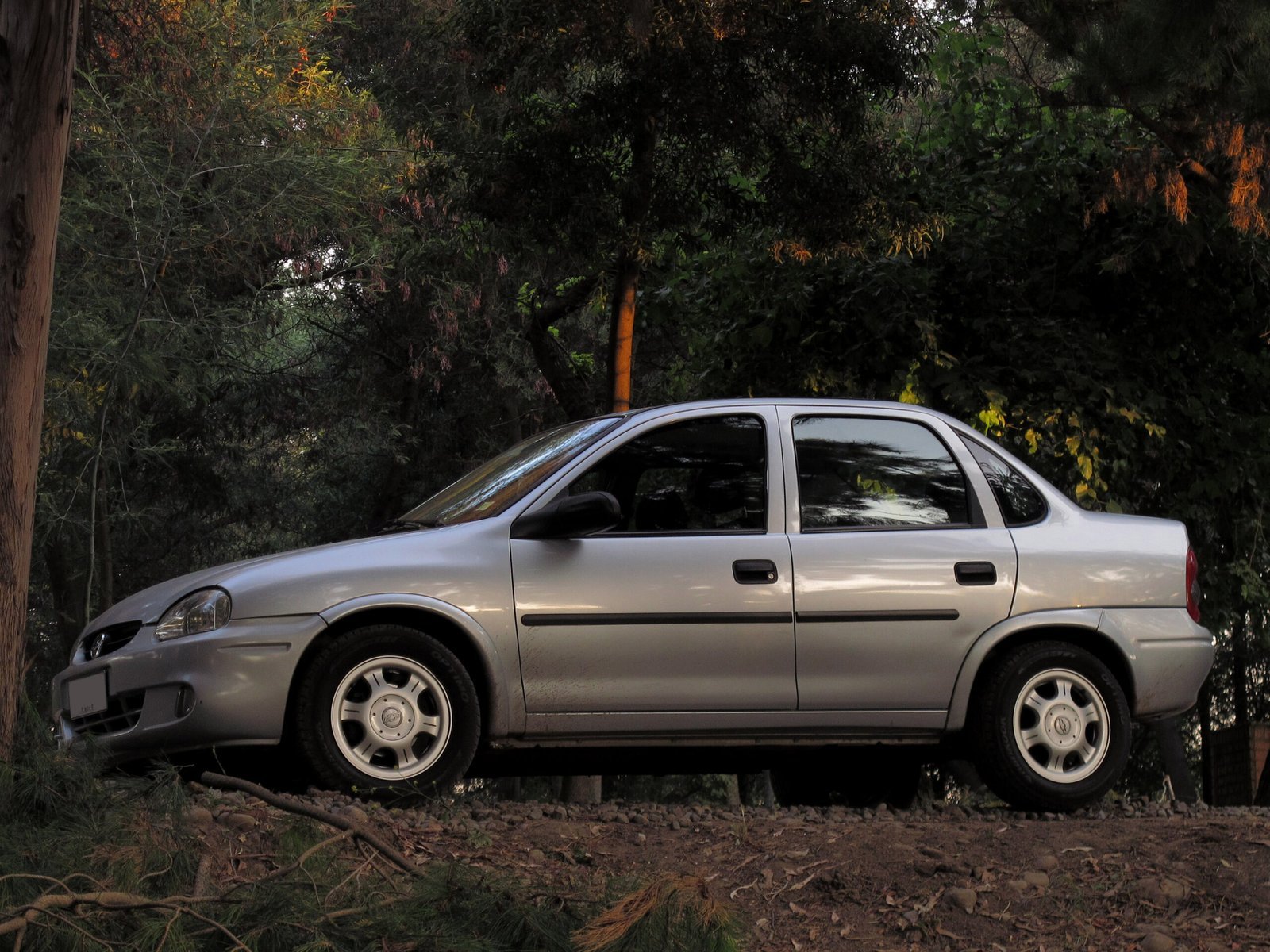 Chevrolet Corsa Classic Sedan 2007 da mesma geração