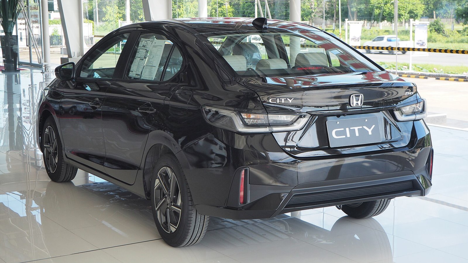 Honda City Sedan 2026 pode receber engate ou rebocar um trailer? — veículo exato: Honda City Sedan