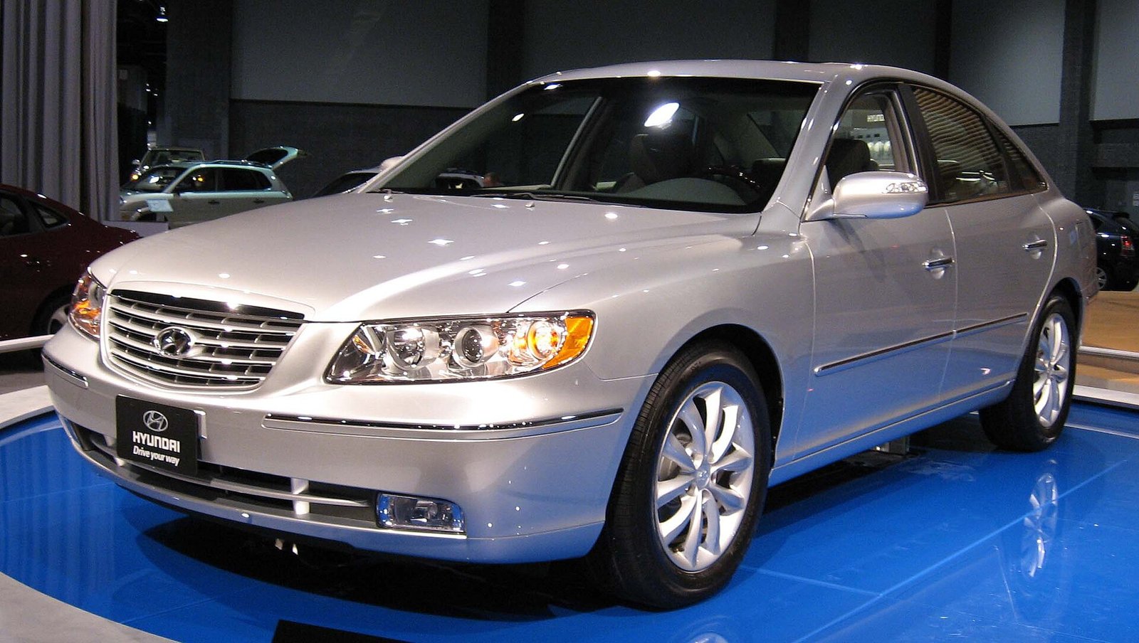 Hyundai Azera 2008 pode receber engate e rebocar um reboque? — veículo exato: Hyundai Azera