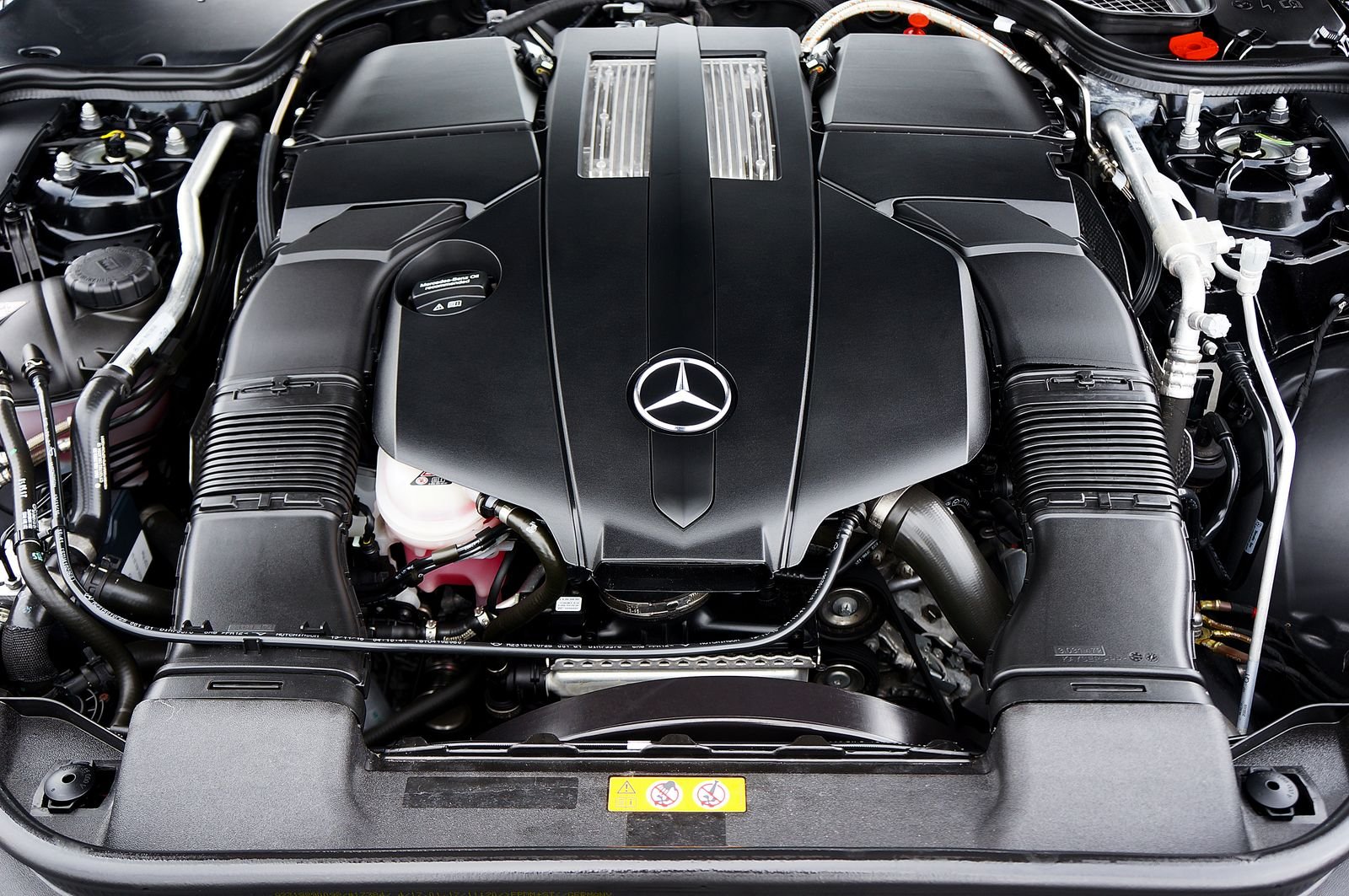 Mercedes-Benz Classe V chega ao Brasil em pré-venda a partir de R$ 729.900 — motor e mecânica