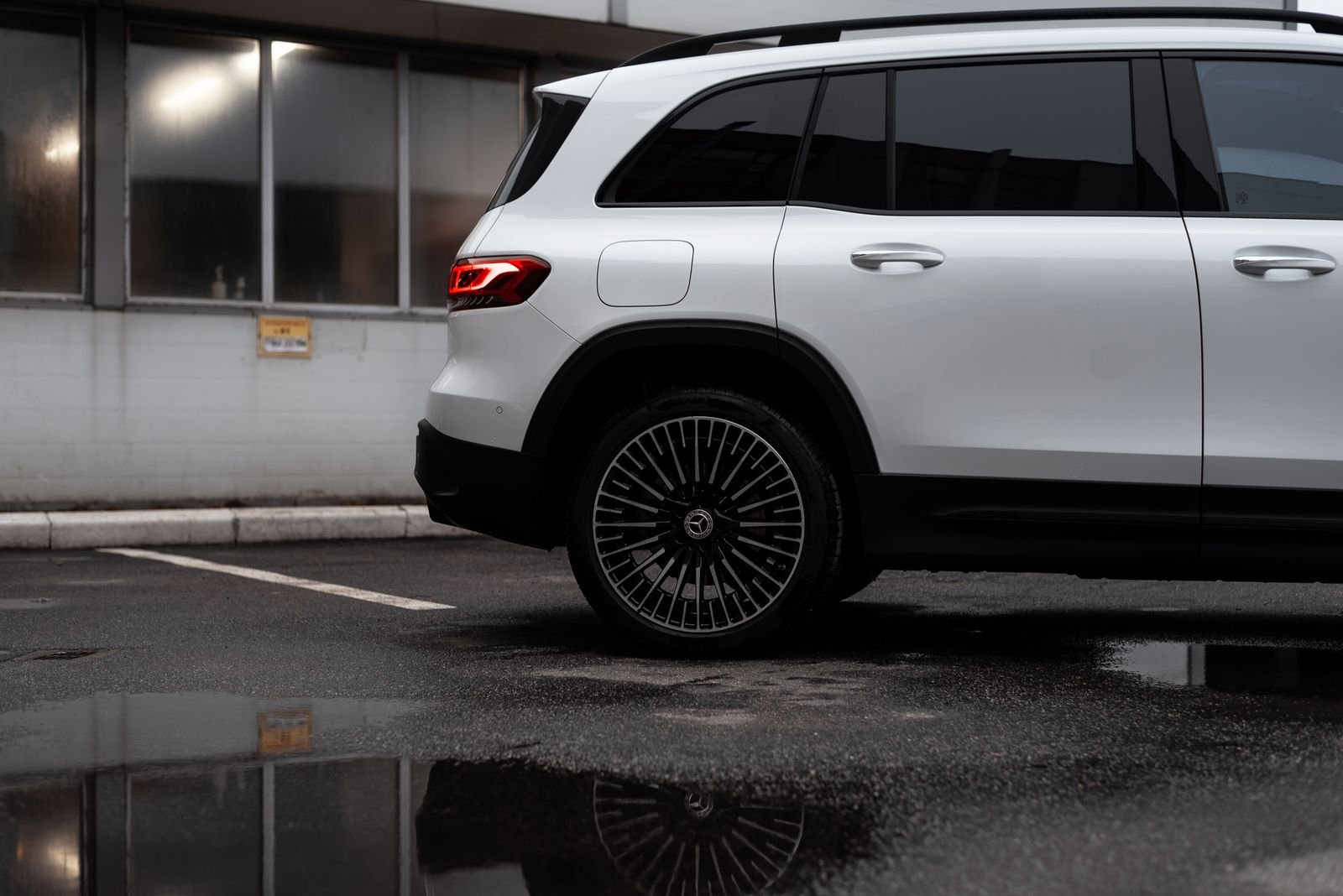 Teste: novo Mercedes-Benz GLB elétrico de 7 lugares traz inovações — e uma marcha a mais