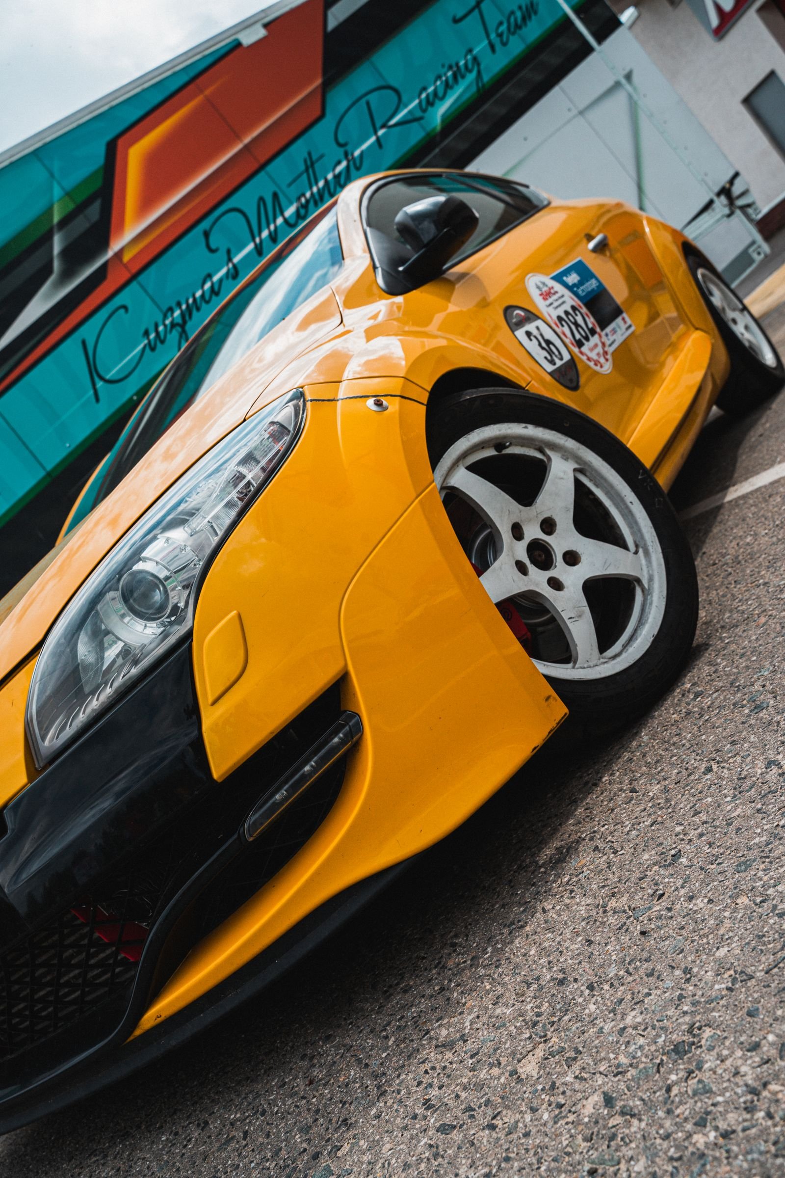 Renault Megane E-Tech: elétrico aparece com desconto de R$ 67,2 mil — o que muda na prática — veículo exterior: renault megane