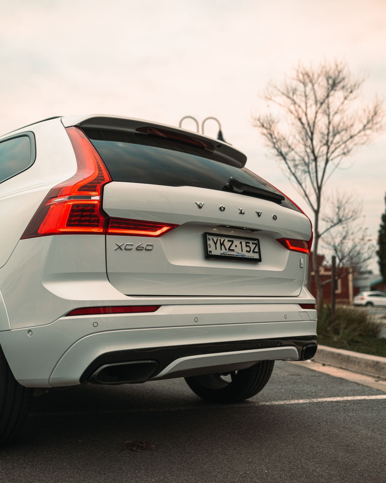 Volvo XC60 e XC90 ganham bateria muito maior e rodam até 200 km em modo elétrico — veículo: volvo xc60