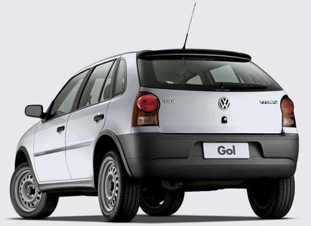 Volkswagen Gol G4 2012 em vista traseira