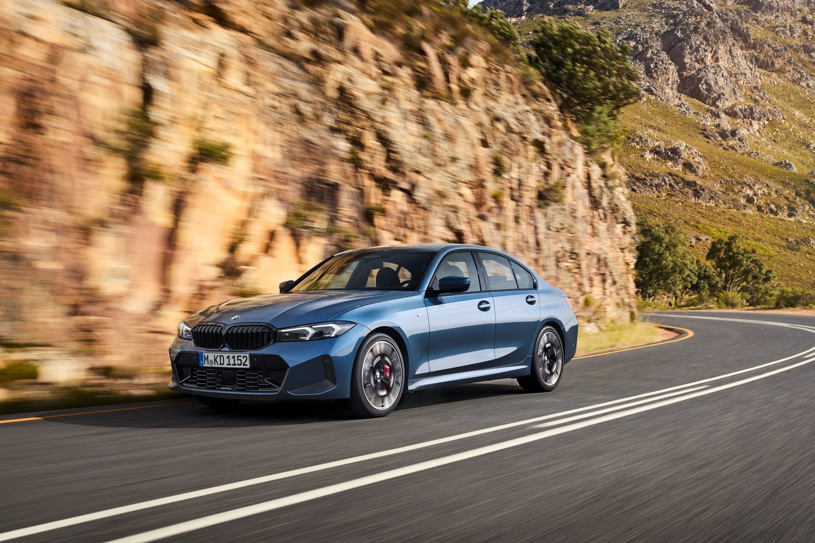 BMW Série 3 G20 de perfil