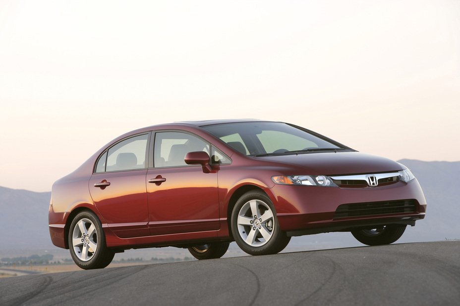 Honda Civic G8: por que o velocímetro fica lá em cima? — exterior
