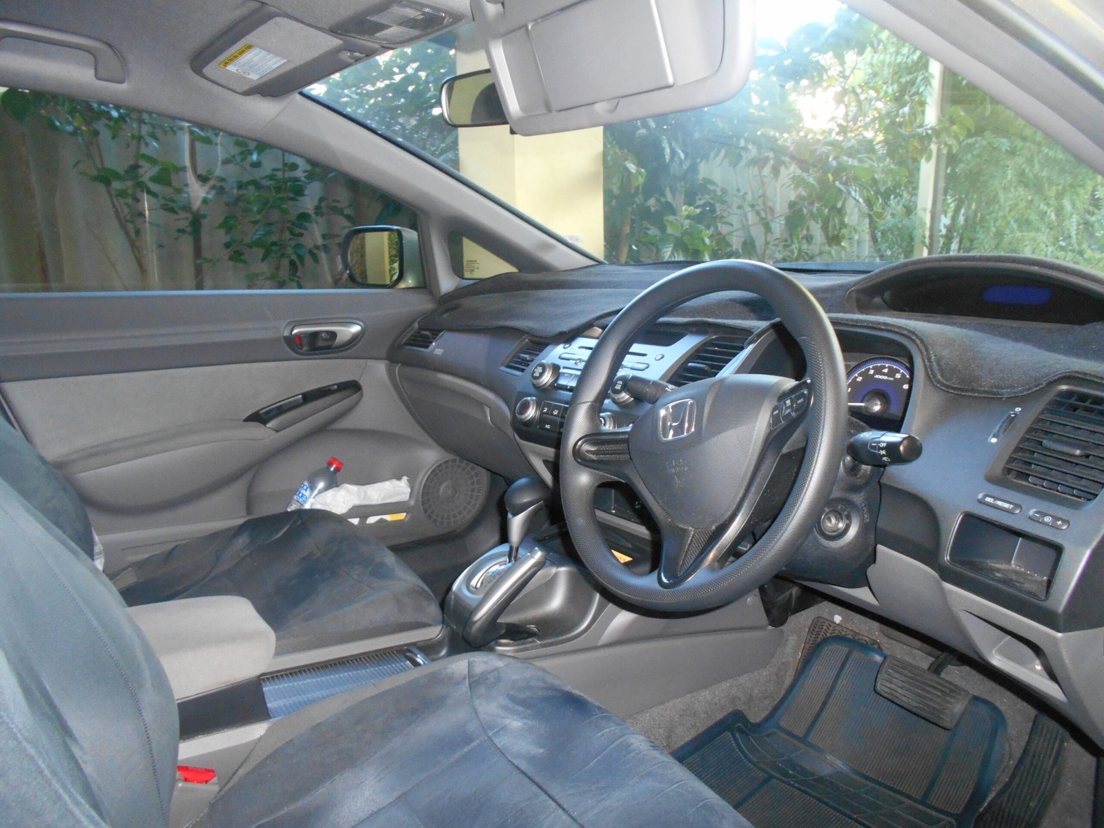 Honda Civic G8: por que o velocímetro fica lá em cima? — interior e painel